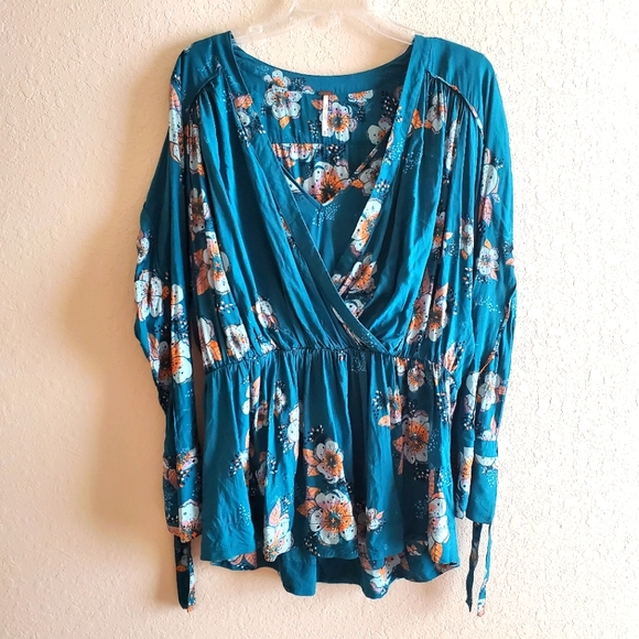 Free People Tuscan Dream floral blue boho tunic - Picture 4 of 10